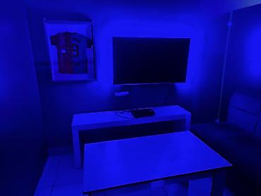 sony plastation 3: PlayStation oyun zalı – rahat lounge və neon dizayn Hazır Biznes — 2