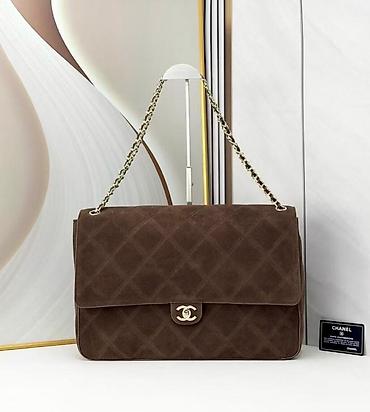 Chanel çiyin çantası – Süet, klassik quilt tikişli - Brend: Chanel -