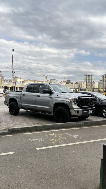Toyota: Toyota Tundra: 2019 г., 5.7 л, Типтроник, Бензин, Пикап