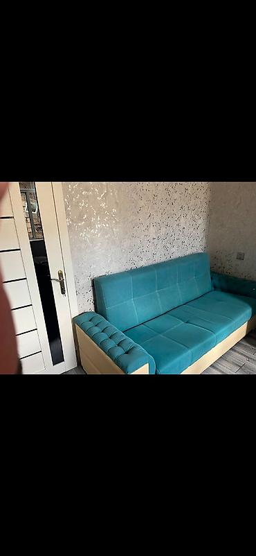 divan ustu: Məhsul: 3 nəfərlik yumşaq divan - Rəng: firuzə uzunluğu 2.20sm — 3