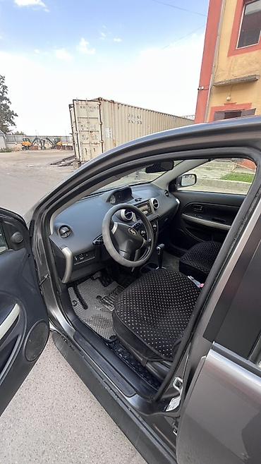 радиато: Toyota Ist: 2004 г., 1.4 л, Автомат, Бензин, Хэтчбэк — 6