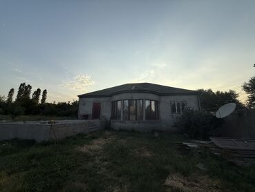badamdar həyət evləri: 4 otaqlı, 280 kv. m, Kredit yoxdur, Yeni təmirli
