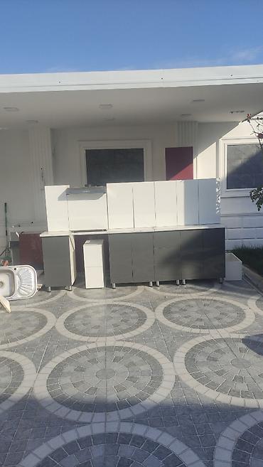 Mətbəx mebeli: Salam. 6 ayın mebeldir. Təzə kimidir. Üzərində moyka aspirator — 1