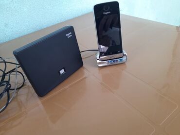 smartfon telefonlar: Salam.Gigaset markalı səliqəli işlənmiş ekranı sensorlu ev ofis