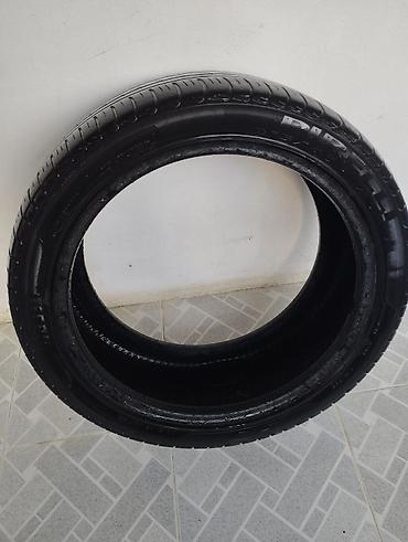 formula teker satisi: Pirelli yay/performans şini - Brend: Pirelli (yan divarda loqo — 5