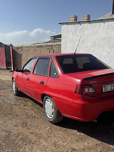 калганы: Daewoo Nexia: 2010 г., 1.5 л, Кол менен иштөөчү, Бензин, Седан — 2