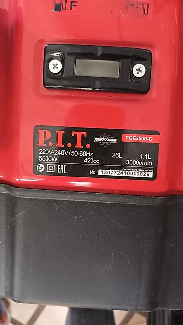 su cəkən masin: P.I.T. PGE5500-G benzin generatoru - Güc: 5 500 W - Gərginlik — 1
