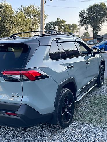 x 5: Toyota RAV4: 2022 г., 2.5 л, Автомат, Гибрид, Кроссовер — 5