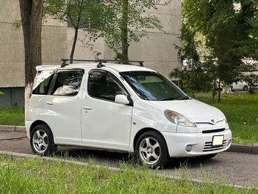 авто парк: Toyota Funcargo: 2001 г., 1.3 л, Автомат, Бензин, Хэтчбэк