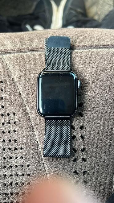 Смарт‑часы в стиле Apple Watch с магнитным миланским ремешком (черный