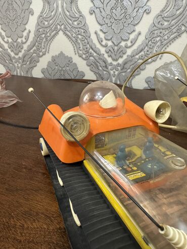 Avtomobil modelləri: 1970 il, Dəmir, Pulsuz çatdırılma — 2