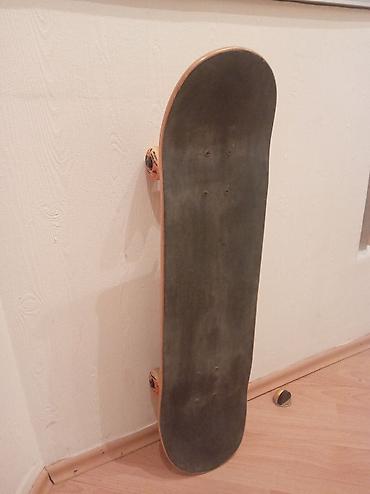 Skeytbordlar: Skateboard+qoruyucu set - Komplektə qoruyucu set daxildir: bilək — 2