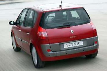 pragovi auto: GEPEK VRATA ZA RENAULT SCENIC | Kompletan auto u delovima Reno — 1