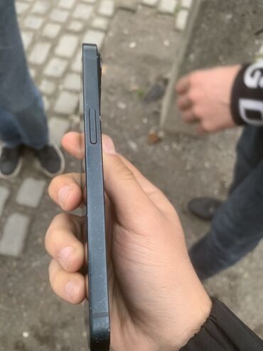 Apple iPhone: IPhone 13, 128 GB, Qara, Face ID — 6