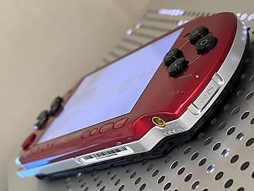 PSP (Sony PlayStation Portable): PSP 3000, 32gb Есть торг. Есть ньюансы по дисплею, но при — 1