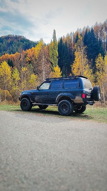 Унаа: Toyota Land Cruiser: 1993 г., Бензин, Жол тандабас — 2