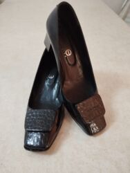 Tuflilər: Tufli 38 razmer təmiz dəri dəyərindən aşagı satılır — 12