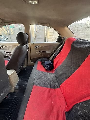lexus rx 2011: Daewoo Nubira: 1999 г., Седан — 8