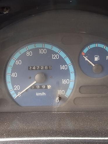 chevrolet lachetti: Компактный городской хэтчбек синего цвета. Кузов: - 5 дверей, задний — 5