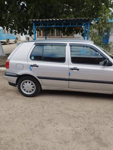 обмен гольф: Volkswagen Golf: 1997 г., 1.8 л, Автоматические, Газ, Хэтчбэк