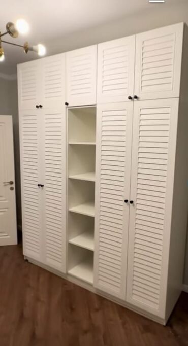 Sifarişlə masa və oturacaq dəstləri: Oval masa, Eyvan üçün, 6 nəfər — 30