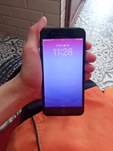 iphone 8s plus: IPhone 8 Plus | 64 GB | Barmaq izi