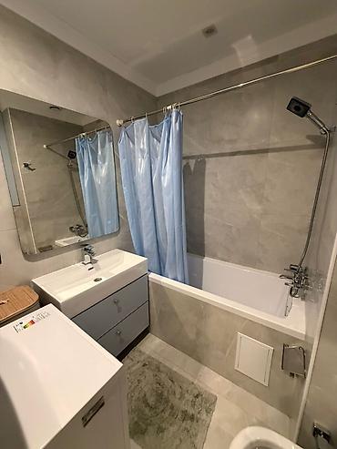 Продажа квартир: 3 комнаты, 92 м² — 3