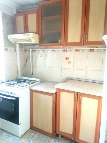 ayaqqabi sekilleri ve qiymetleri: QƏTİ ZƏNG VURMA. VATSAPA YAZ. ÜST asilqanli 3 ƏDƏD ŞKAF 2 ədəd