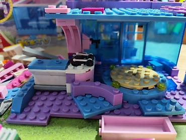 Konstruktorlar: Lego alinib ama oynadilmayib yenidir. Qiymet 20 manata . Unvan — 5
