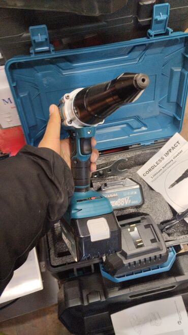 Бетономешалки, смесители: Бетономешалка Ручная, Средняя (150 - 300 л), Новый — 8