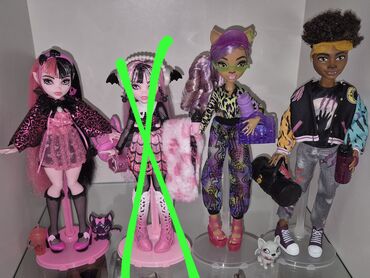 bmw 6 серия 633csi at: Monster High kuklalar g3 Bütün kukla aksesuarları yerindədir, doll