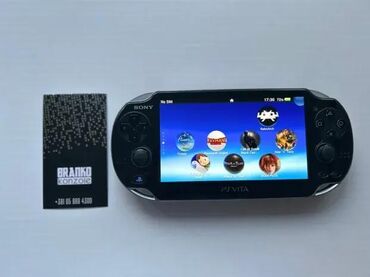 PS Vita (Sony Playstation Vita): Prodajem Sony Playstation VITA konzolu. Model 1104 sa odlicnim OLED — 4
