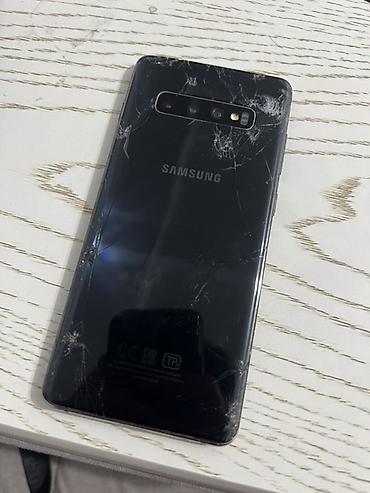 Samsung Galaxy S10, чёрный цвет. - Экран 6.1" Dynamic AMOLED