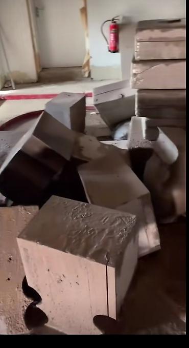 islenmis plastik qapi pencere: #beton kesme beton delme:099 -201-22-22Beton kəsmə və qazma xidməti - — 8