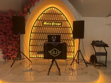 Dekorlar və bəzəklər: Dj xidmeti butun nov tedbirlerin keçirilmesi movcutdur Tehsilliyem — 3