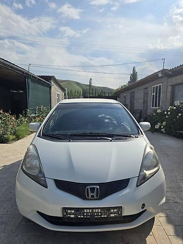 хунчи авто: Honda Jazz: 2010 г., 1.4 л, Робот, Бензин, Хэтчбэк — 1
