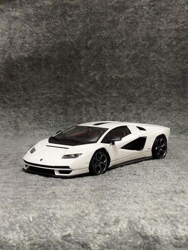 Avtomobil modelləri: Lamborghini, 2025 il, 1:24, Dəmir, Rayonlara çatdırılma, Ünvandan götürmə, Pulsuz çatdırılma — 28