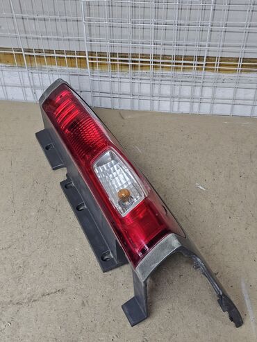Стоп-сигналы: Задний правый стоп-сигнал Nissan 2009 г., Б/у, Оригинал, Германия — 12