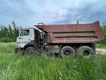 коробка мотор: Самосвал КамАЗ 6x4 - Конфигурация: трехосный, формула 6x4 - Кузов — 4
