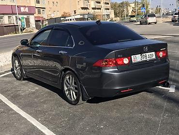 купить старую машину: Honda Accord: 2004 г., 2 л, Автомат, Бензин, Седан — 3
