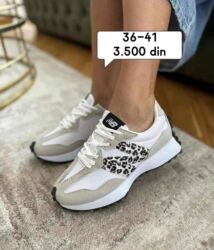 Women's Sneakers and athletic shoes: New Balance, 38 — 10