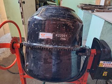 строительные инструменты продажа: Бетономешалка почти новый