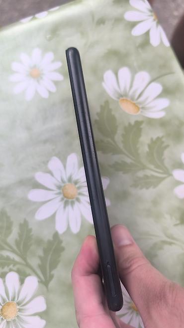 second hand phone: Samsung Galaxy A12, crna boja - Ekran: 6.5" PLS LCD, rezolucija — 6