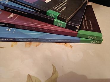 Kitab toplu satılır - Fənlər: Azərbaycan dili və Riyaziyyat -