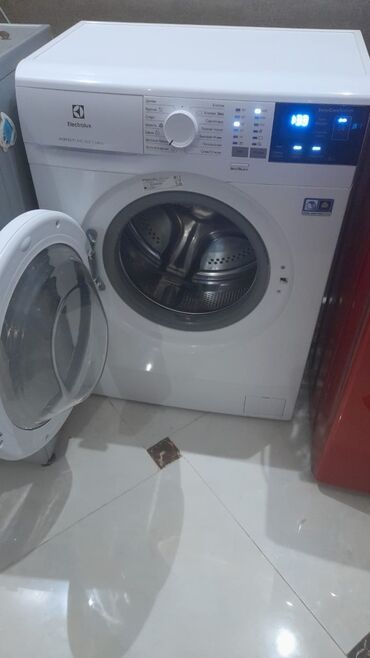 indesit paltaryuyan 6 kq: Paltaryuyan maşın Electrolux, 6 kq