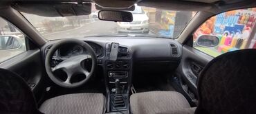 Mitsubishi: Mitsubishi Galant: 1995 г., 2 л, Механика, Бензин, Седан — 11