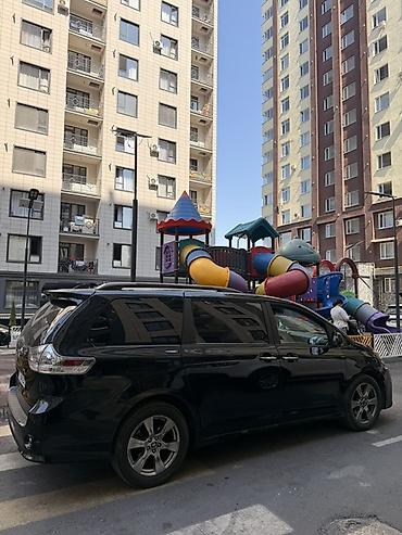 тае: Toyota Sienna: 2019 г., 3.5 л, Автомат, Бензин, Минивэн — 6