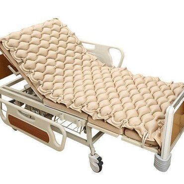 Медицинская мебель: Матрас обеспечивает снижение давления на ткани тела пациента и