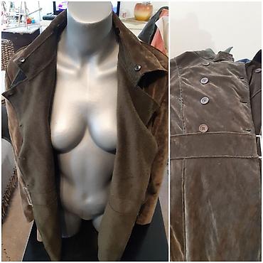 pull and bear kengur jakne: Ženski dvoredni kaput/blejzer od mekanog mikroseuda u braon boji — 3
