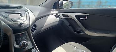 Hyundai: Hyundai Elantra: 2012 г., 1.6 л, Автомат, Седан — 6